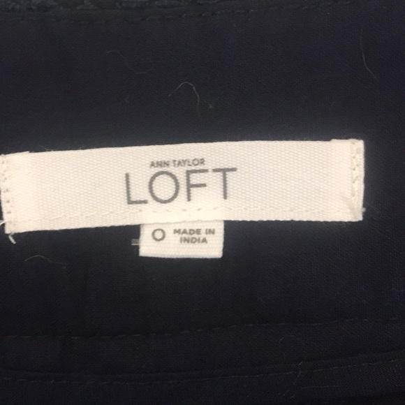 LOFT Riviera Crochet Tiered  Navy Lace Shorts• 0 - Picture 7 of 10